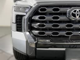 Toyota Tundra 4WD Platinum CrewMax 5.5' Bed (Natl) 2026 — side view