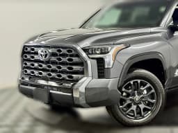 Toyota Tundra 4WD Platinum CrewMax 5.5' Bed (Natl) 2026 — side view
