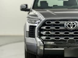 Toyota Tundra 4WD Platinum CrewMax 5.5' Bed (Natl) 2026 — side view