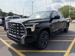 Toyota Tundra 4WD Platinum CrewMax 6.5' Bed (Natl)