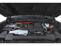 Toyota Tundra 4WD Platinum Hybrid CrewMax 5.5' Bed (Natl) 2026 — side view