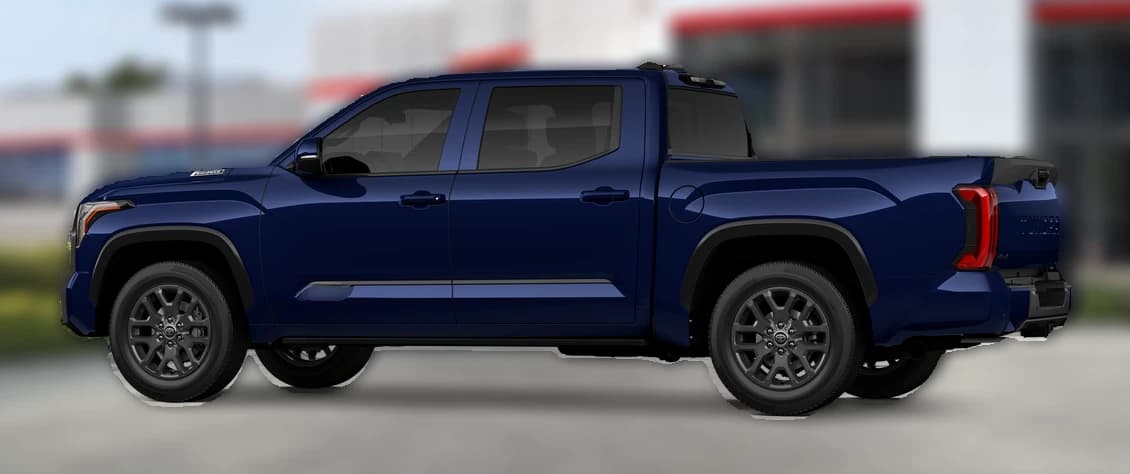 Toyota Tundra 4WD Platinum Hybrid CrewMax 5.5' Bed (Natl) 2026 — side view