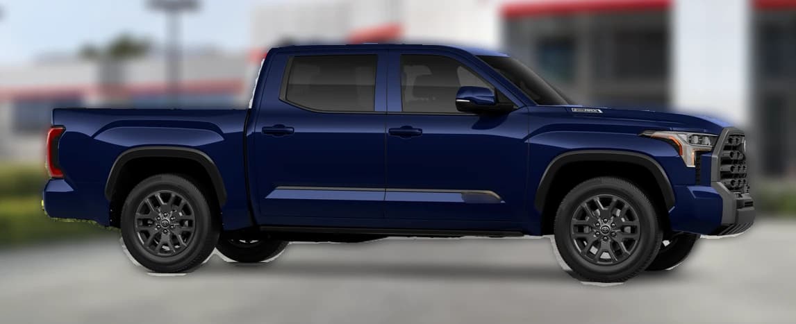 Toyota Tundra 4WD Platinum Hybrid CrewMax 5.5' Bed (Natl) 2026 — side view