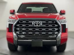 Toyota Tundra 4WD Platinum Hybrid CrewMax 5.5' Bed (Natl) 2026 — side view