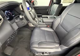 Toyota Tundra 4WD Platinum Hybrid CrewMax 5.5' Bed (Natl) 2026 — side view