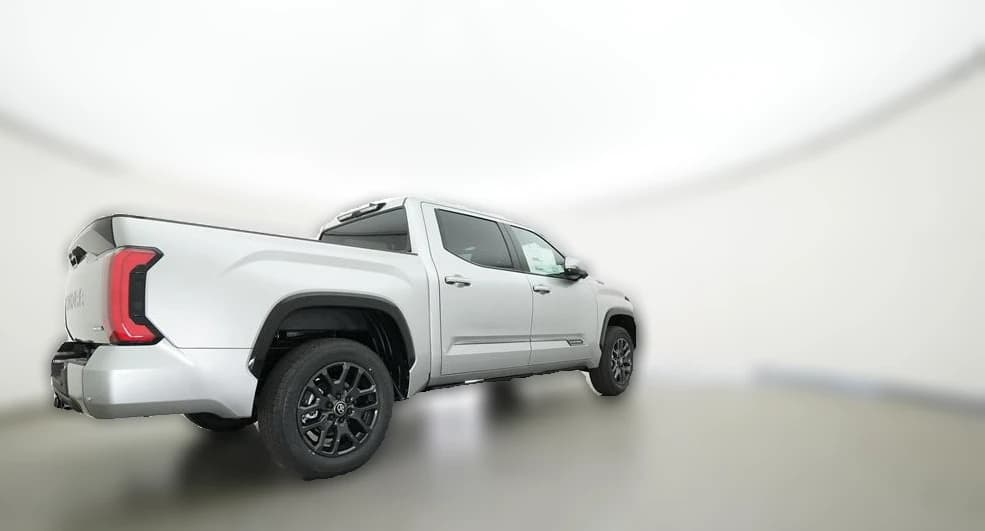 Toyota Tundra 4WD Platinum Hybrid CrewMax 5.5' Bed (Natl) 2025 — side view