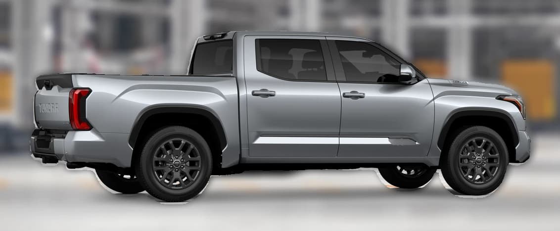 Toyota Tundra 4WD Platinum Hybrid CrewMax 5.5' Bed (Natl) 2026 — side view