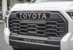 Toyota Tundra 4WD TRD Pro Hybrid CrewMax 5.5' Bed (Natl) 2026 — side view