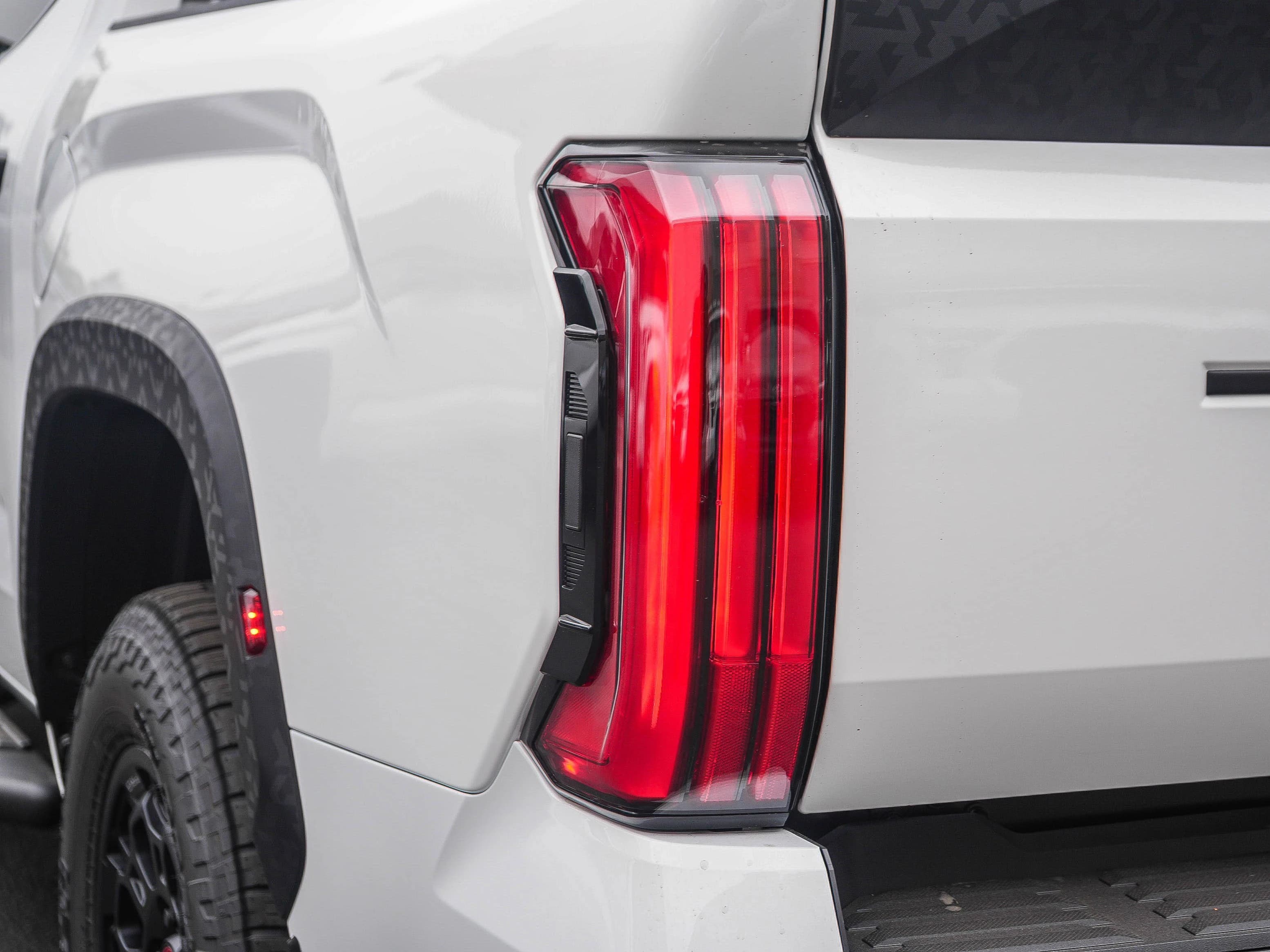 Toyota Tundra 4WD TRD Pro Hybrid CrewMax 5.5' Bed (Natl) 2026 — side view