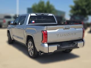 Toyota Tundra 4WD Capstone Hybrid CrewMax 5.5' Bed (Natl)