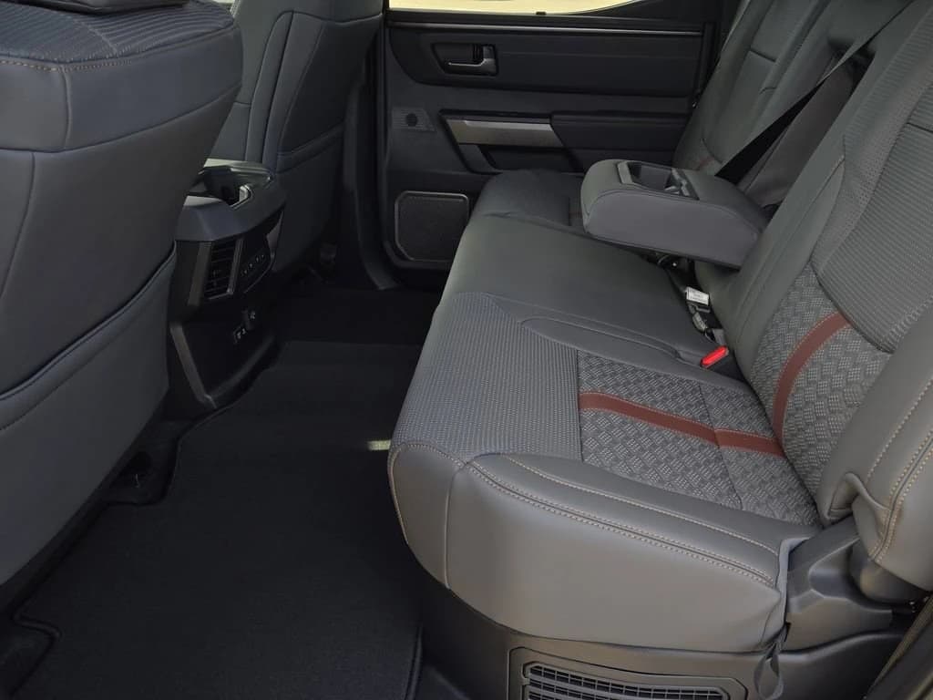 Toyota Tundra 4WD Capstone Hybrid CrewMax 5.5' Bed (Natl) 2026 — side view