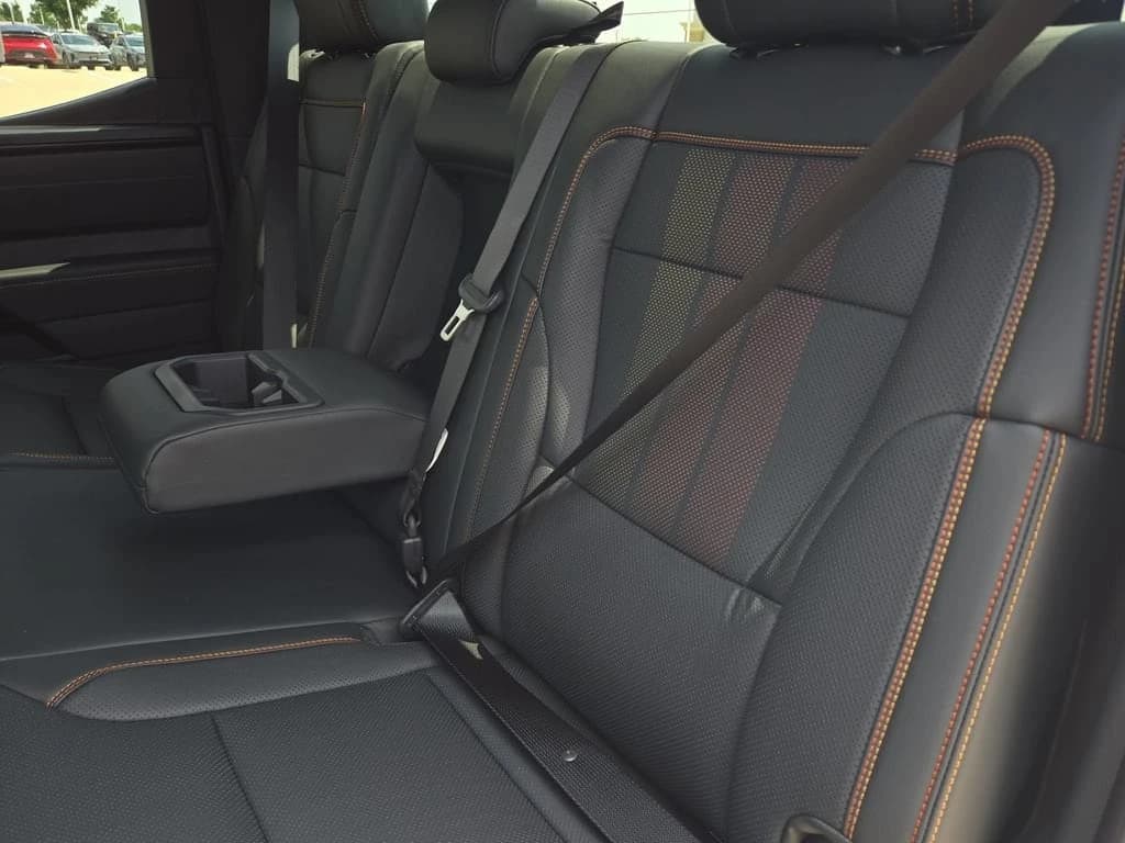Toyota Tundra 4WD Limited CrewMax 5.5' Bed (Natl) 2026 — side view