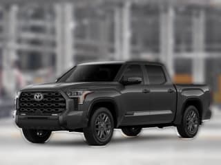 Toyota Tundra 4WD Platinum CrewMax 5.5' Bed (Natl)