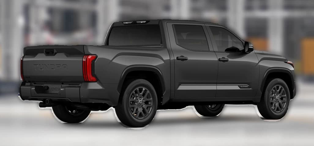 Toyota Tundra 4WD Platinum CrewMax 5.5' Bed (Natl) 2026 — side view