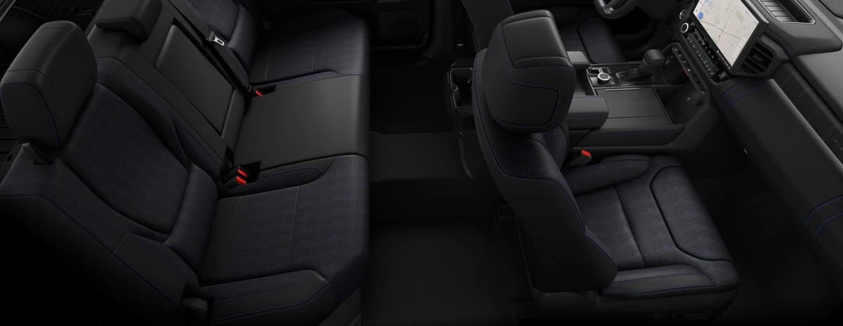 Toyota Tundra 4WD Platinum CrewMax 5.5' Bed (Natl) 2026 — side view