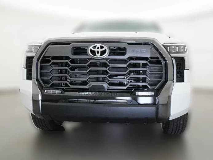 Toyota Tundra 4WD Platinum CrewMax 5.5' Bed (Natl) 2026 — side view