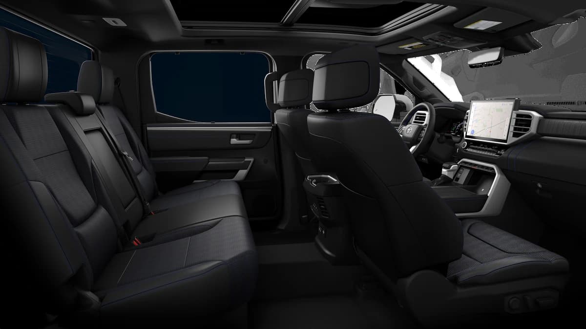 Toyota Tundra 4WD Platinum CrewMax 5.5' Bed (Natl) 2026 — side view