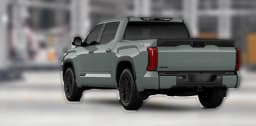 Toyota Tundra 4WD Platinum CrewMax 5.5' Bed (Natl) 2026 — side view