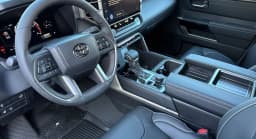 Toyota Tundra 4WD Limited CrewMax 5.5' Bed (Natl) 2026 — side view