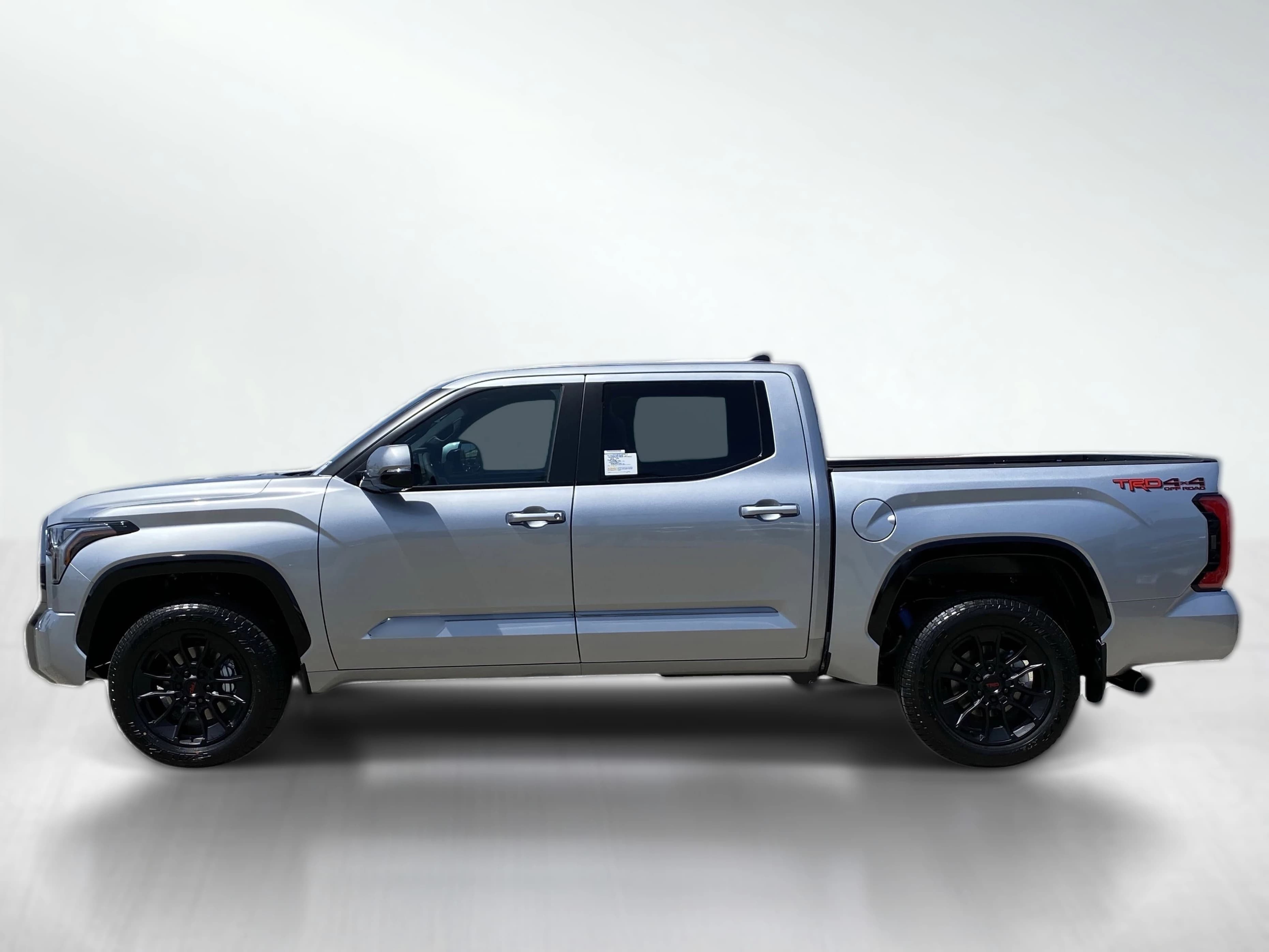 Toyota Tundra 4WD Platinum CrewMax 5.5' Bed (Natl) 2026 — side view