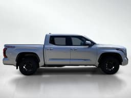 Toyota Tundra 4WD Platinum CrewMax 5.5' Bed (Natl) 2026 — side view