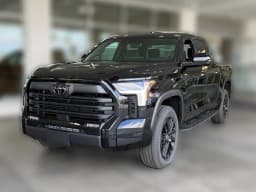 Toyota Tundra 4WD Limited CrewMax 5.5' Bed (Natl) 2026 — side view