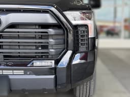 Toyota Tundra 4WD Limited CrewMax 5.5' Bed (Natl) 2026 — side view