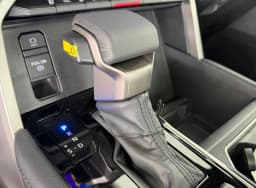 Toyota Tundra 4WD Limited CrewMax 5.5' Bed (Natl) 2026 — side view