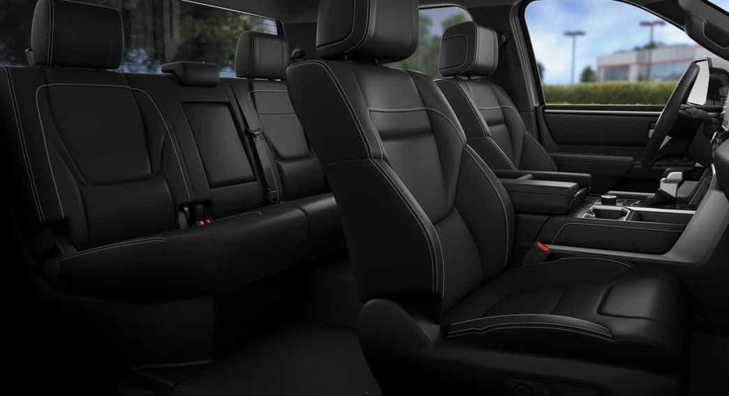 Toyota Tundra 4WD Limited CrewMax 5.5' Bed (Natl) 2026 — side view