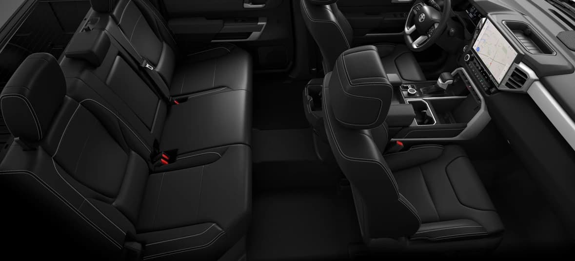 Toyota Tundra 4WD Limited CrewMax 5.5' Bed (Natl) 2026 — side view