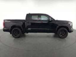 Toyota Tundra 4WD Platinum CrewMax 5.5' Bed (Natl) 2026 — side view