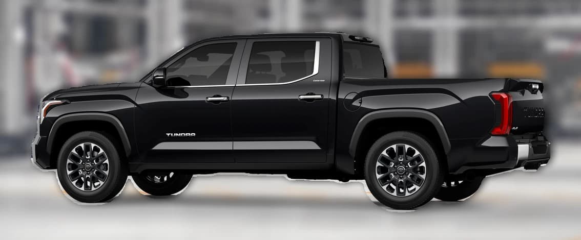 Toyota Tundra 4WD Limited CrewMax 5.5' Bed (Natl) 2026 — side view