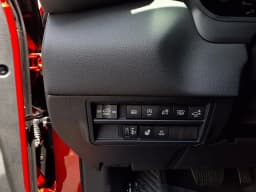 Toyota Tundra 4WD Limited CrewMax 5.5' Bed (Natl) 2026 — side view