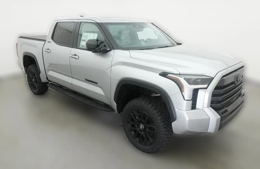 Toyota Tundra 4WD Limited CrewMax 5.5' Bed (Natl) 2026 — side view