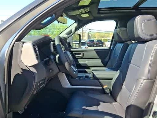 Toyota Tundra 4WD Platinum CrewMax 5.5' Bed (Natl) 2026 — side view