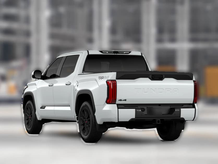 Toyota Tundra 4WD Platinum CrewMax 5.5' Bed (Natl) 2026 — side view