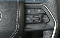 Toyota Tundra 4WD Limited Hybrid CrewMax 5.5' Bed (Natl) 2026 — side view