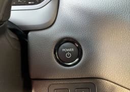 Toyota Tundra 4WD Limited Hybrid CrewMax 5.5' Bed (Natl) 2026 — side view