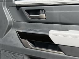 Toyota Tundra 4WD Limited Hybrid CrewMax 5.5' Bed (Natl) 2026 — side view