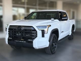 Toyota Tundra 4WD Limited Hybrid CrewMax 5.5' Bed (Natl)