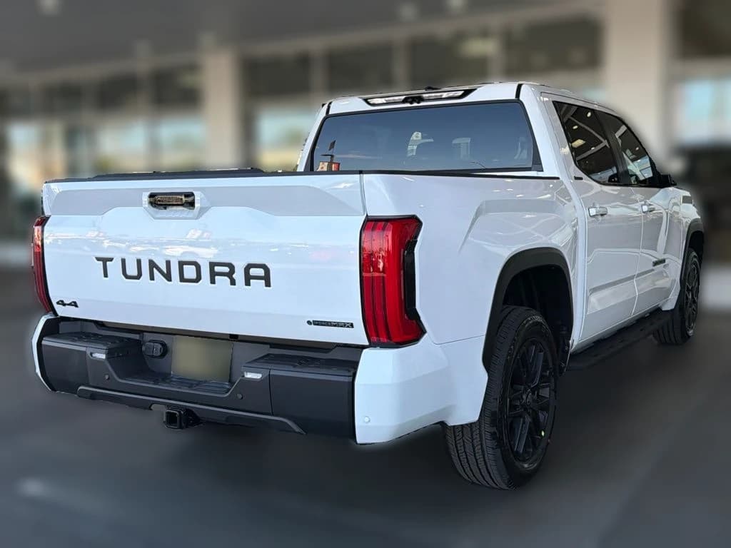 Toyota Tundra 4WD Limited Hybrid CrewMax 5.5' Bed (Natl) 2026 — side view