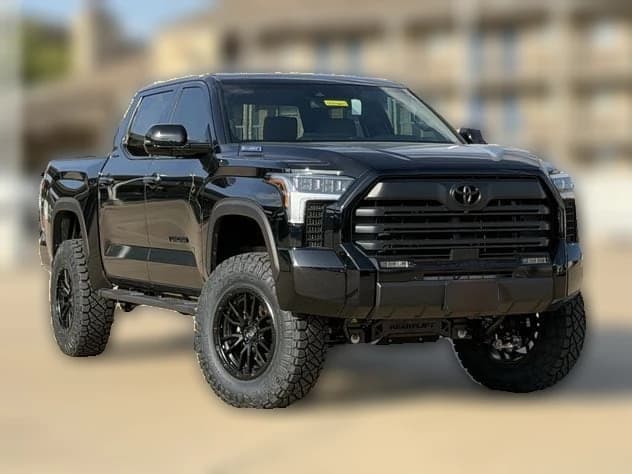 Toyota Tundra 4WD Limited Hybrid CrewMax 5.5' Bed (Natl) 2026 — side view