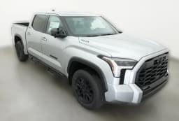 Toyota Tundra 4WD Limited Hybrid CrewMax 5.5' Bed (Natl) 2026 — side view