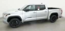 Toyota Tundra 4WD Limited Hybrid CrewMax 5.5' Bed (Natl) 2026 — side view