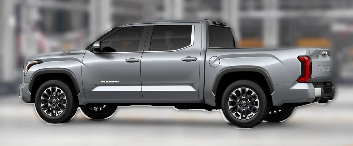 Toyota Tundra 4WD Limited Hybrid CrewMax 5.5' Bed (Natl) 2026 — side view