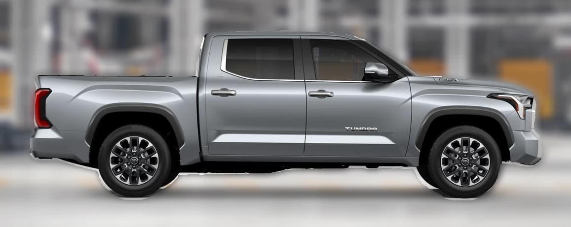 Toyota Tundra 4WD Limited Hybrid CrewMax 5.5' Bed (Natl) 2026 — side view