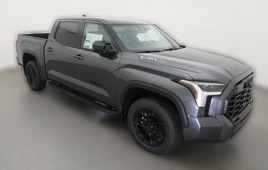 Toyota Tundra 4WD Platinum Hybrid CrewMax 5.5' Bed (Natl) 2026 — side view