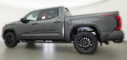 Toyota Tundra 4WD Platinum Hybrid CrewMax 5.5' Bed (Natl) 2026 — side view