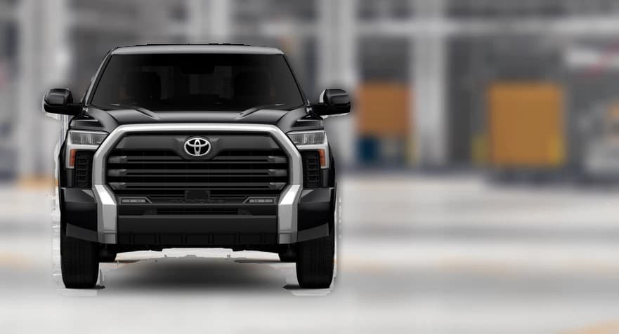 Toyota Tundra 4WD Limited Hybrid CrewMax 5.5' Bed (Natl) 2026 — side view