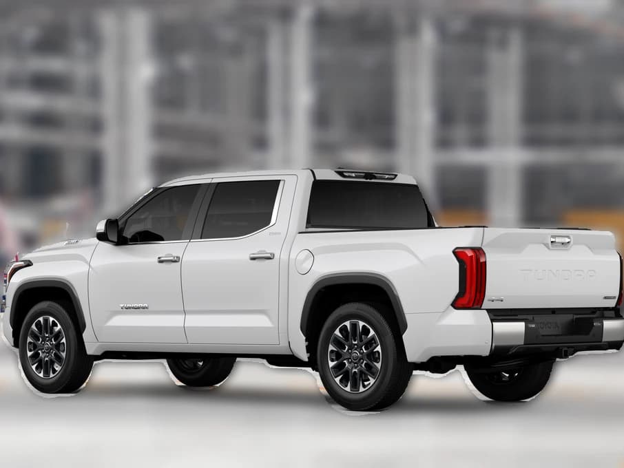 Toyota Tundra 4WD Limited Hybrid CrewMax 5.5' Bed (Natl) 2026 — side view